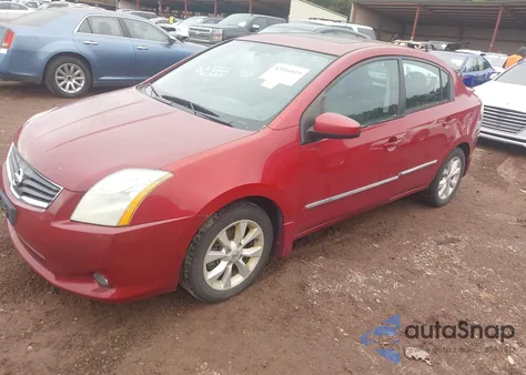 2011 Nissan Sentra 2.0Sl z USA, uszkodzony, nr VIN 3N1AB6AP7BL724113